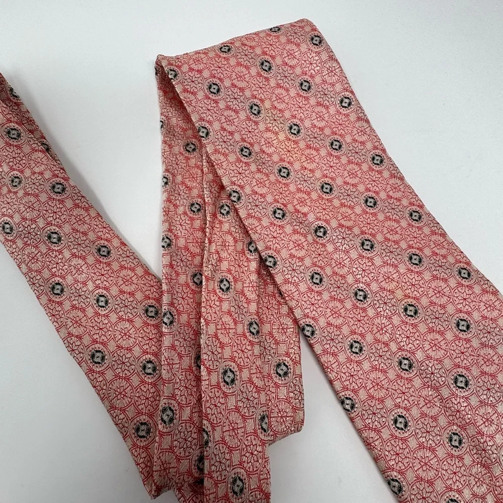 Vintage gently used